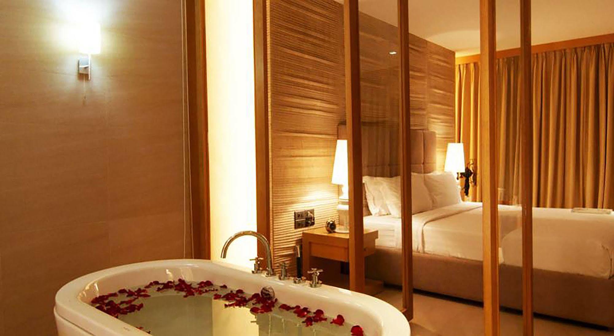 Dune Hua Hin Hotel Luaran gambar